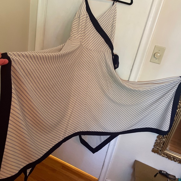 Banana Republic sundress - Picture 3 of 4